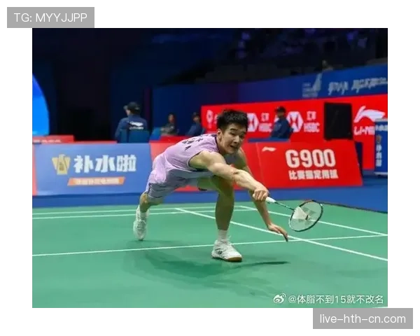 李诗沣这日常竟然这么有钱？衣服鞋子比我工资还多…